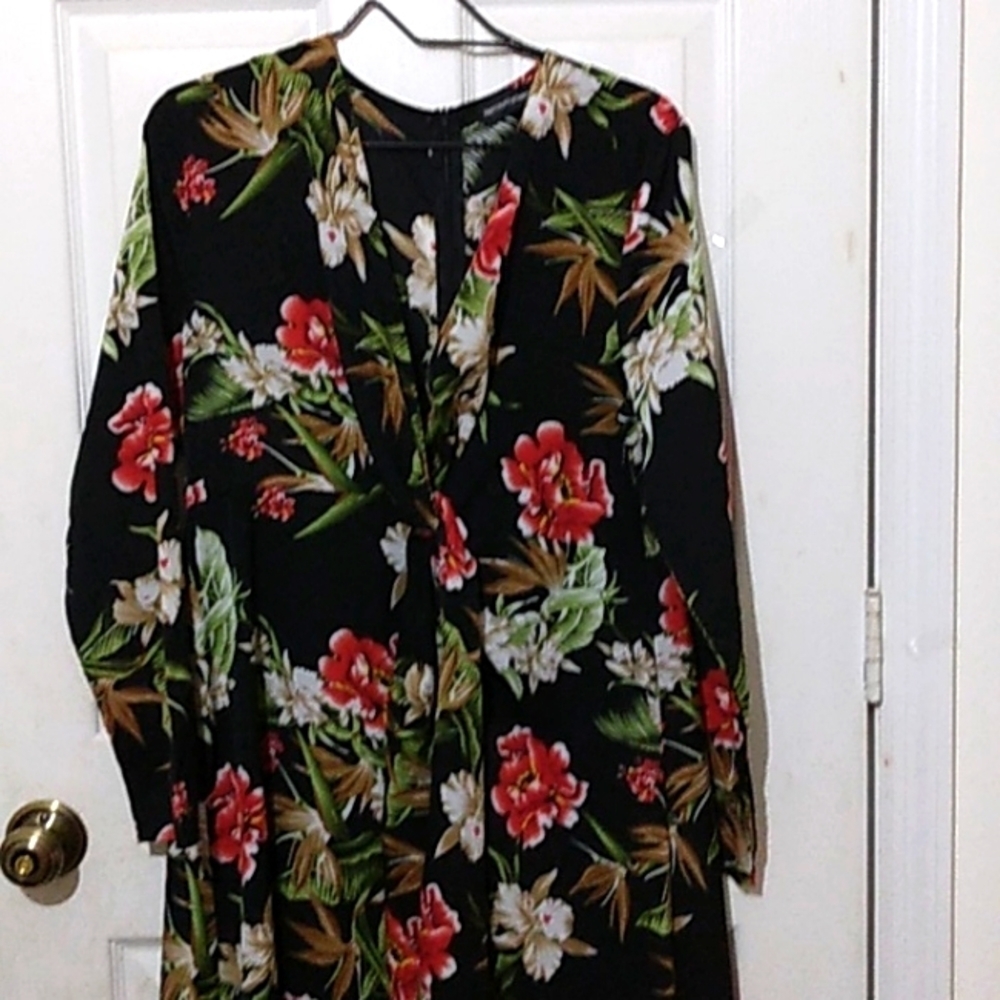 Prettylittlething leisure dress szM